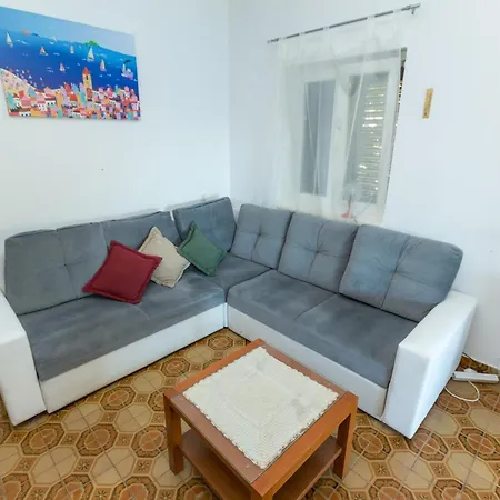 Marijo Appartement Savar