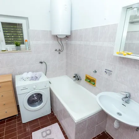 Marijo Appartement Savar
